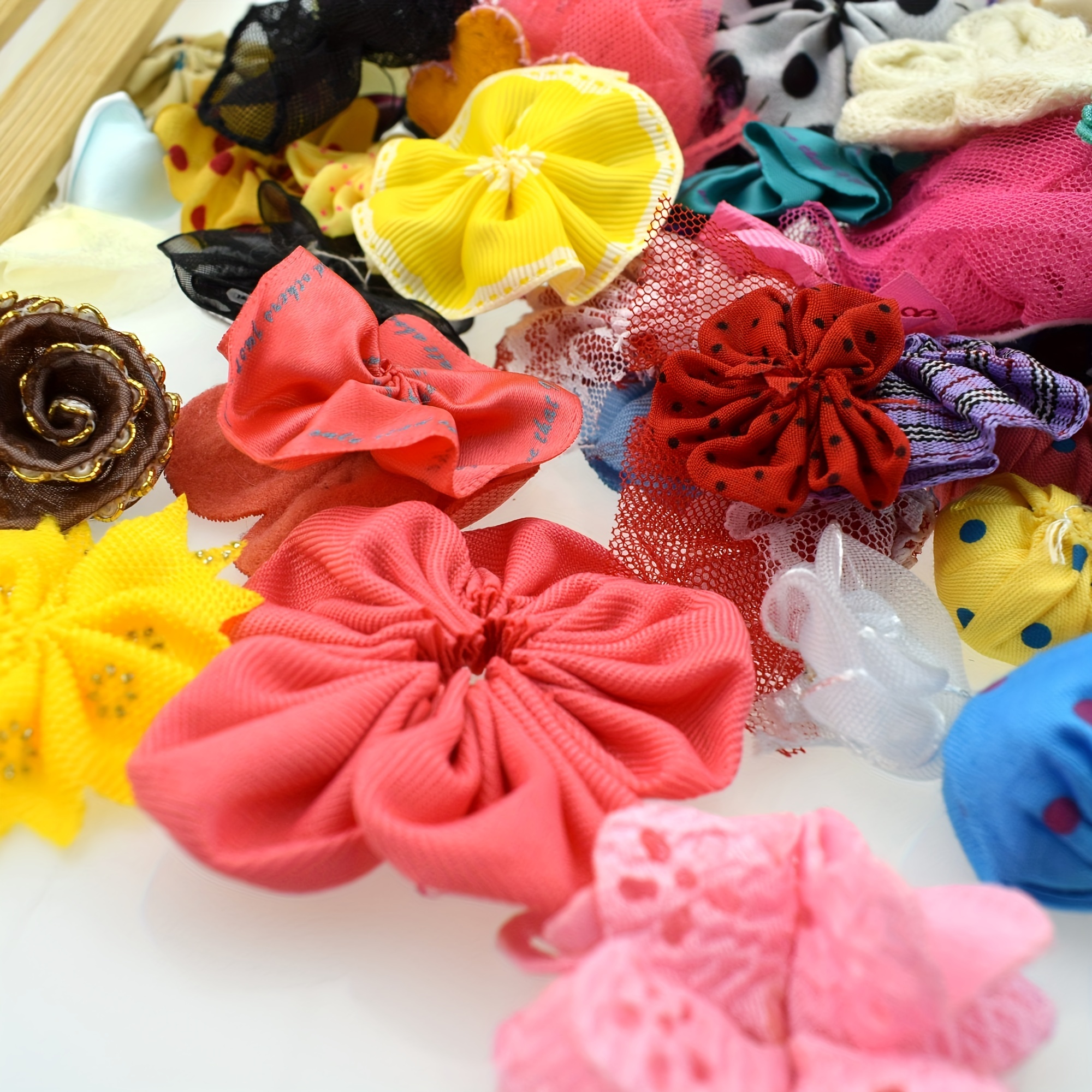 Sew On and Iron On Stylish Floral Trims