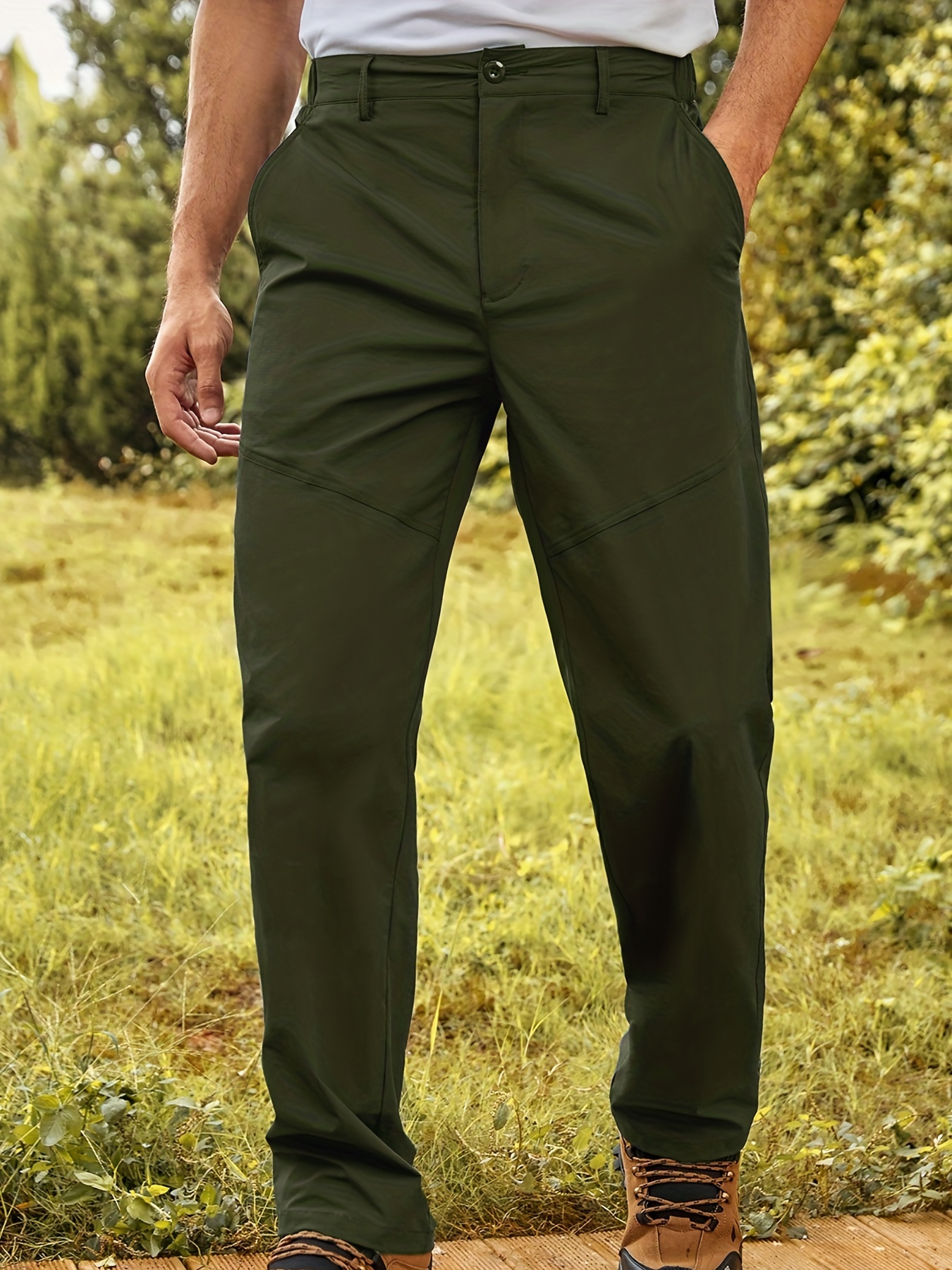 Men's Thin Lightweight Cargo Pants With Big Pockets