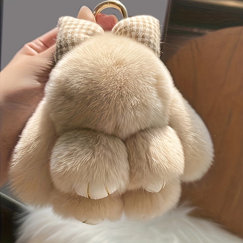 Amaze-it Fluffy Bunny Keychain