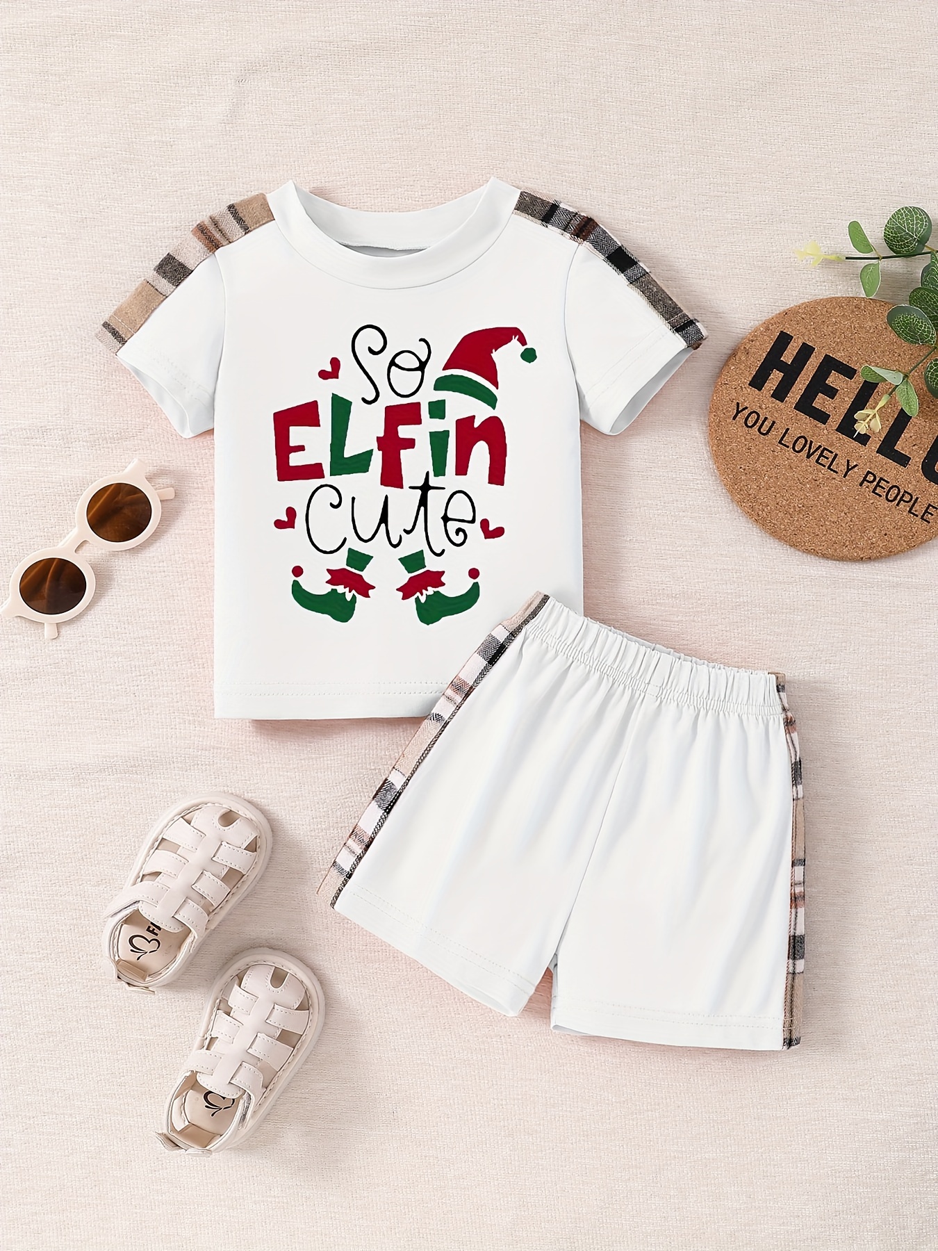 Conjunto de baloncesto elfo: pantalón, camiseta y balón. Ropa de elfo,  disfraz de elfo, accesorios de elfo. -  México