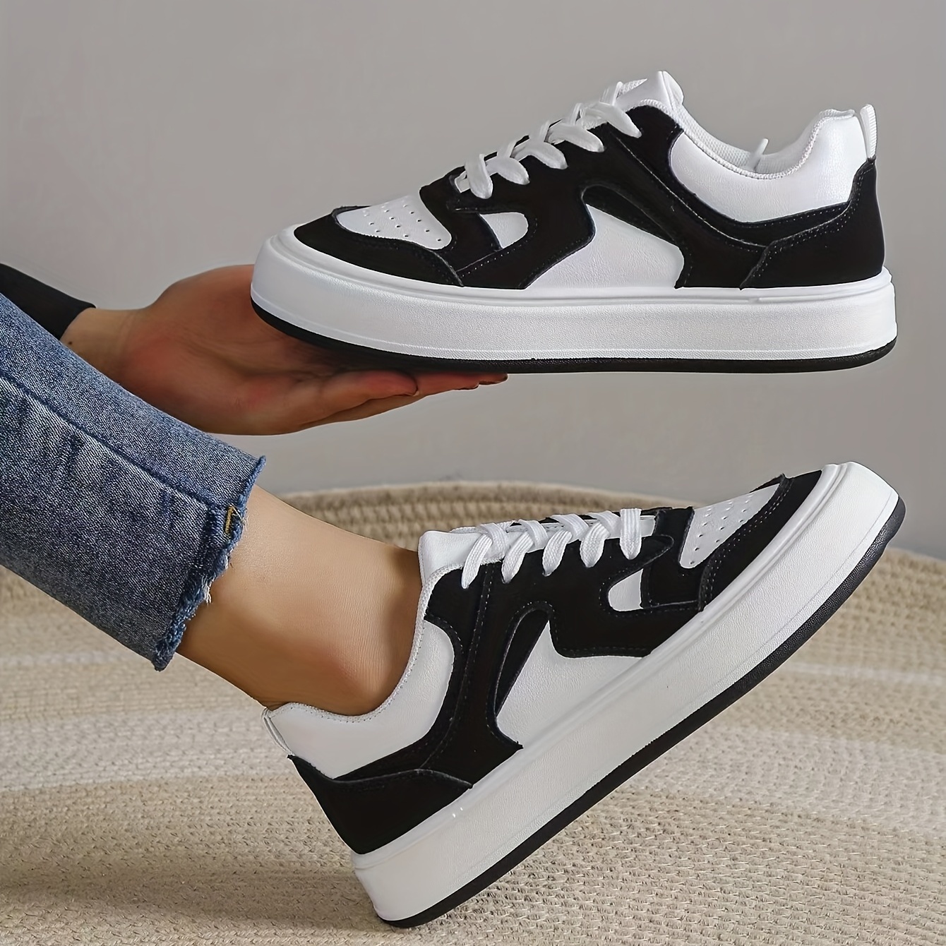 Color block flat round toe casual cheap sport sneakers