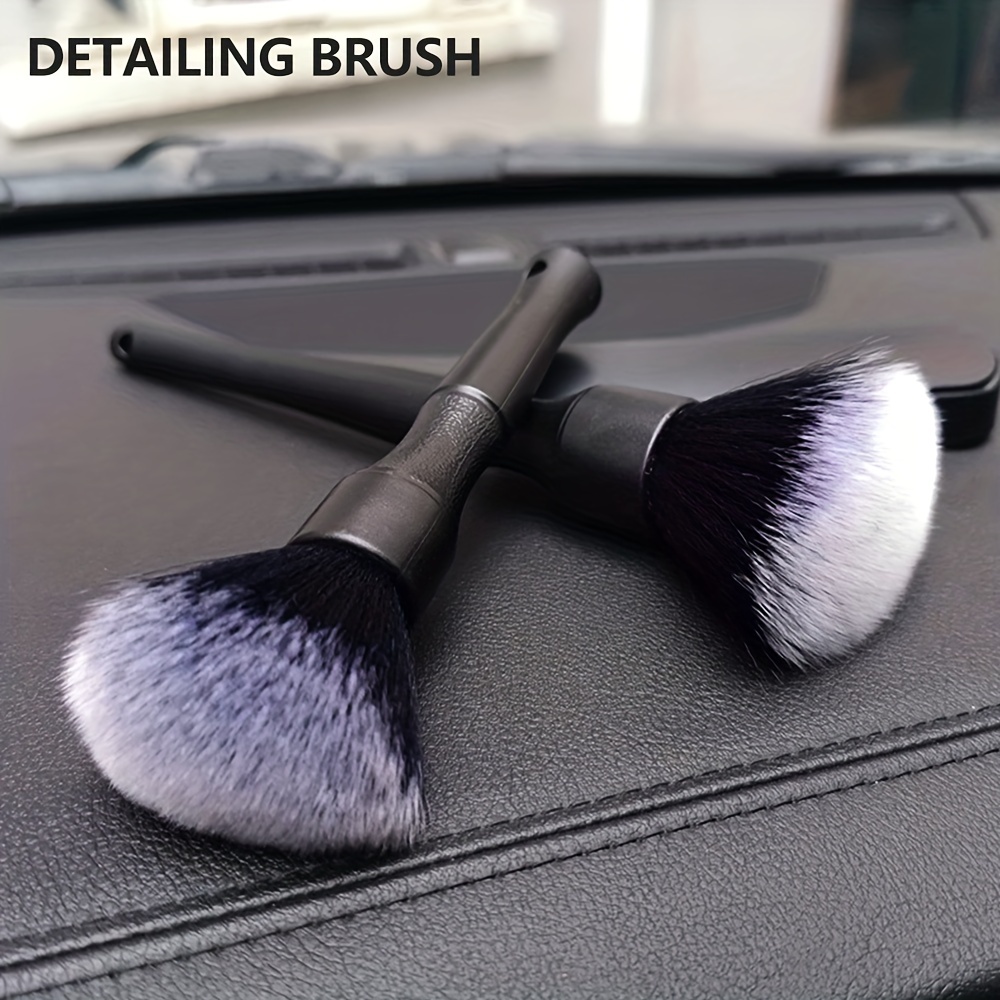 Car Interior Cleaning Tool Brush with Cover,Car Brush Car Detailing Brushes  Interior Duster,Auto Interior Soft Bristles Cleaning Car Detailing Brush  Dusting Tools : : Car & Motorbike
