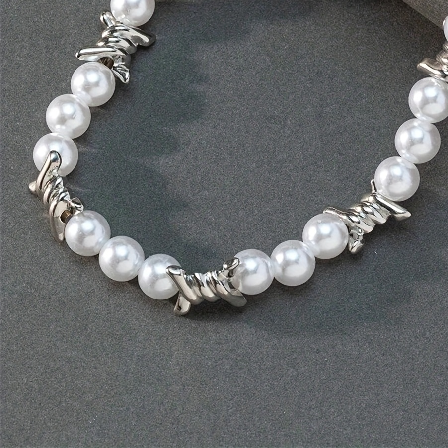 Thorns Stitching Pearl Necklace Choker for Men