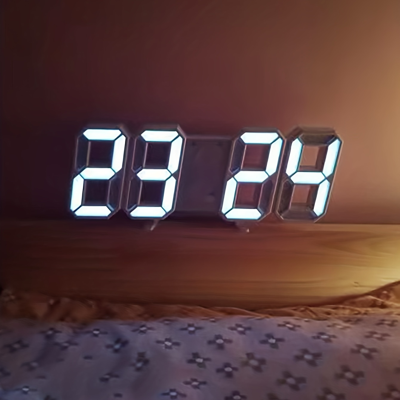 1pc 3D Digital Clock - LED Electronic Hanging Clock with Mute Stereo ...