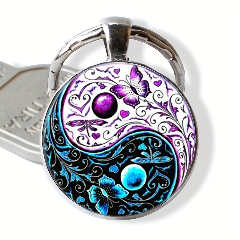 

1pc Fashion Butterfly Tai Chi Round Glass Pendant Keychain For Men, Birthday Gift, Creative Jewelry Accessories