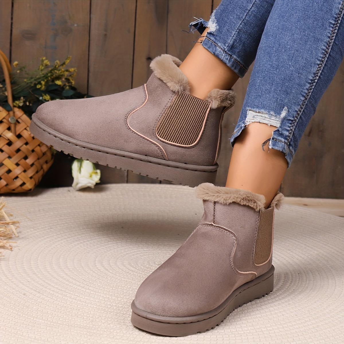 Women's Solid Snow Boots Slip On Round Toe Non slip High Top Velvet Warm Shoes