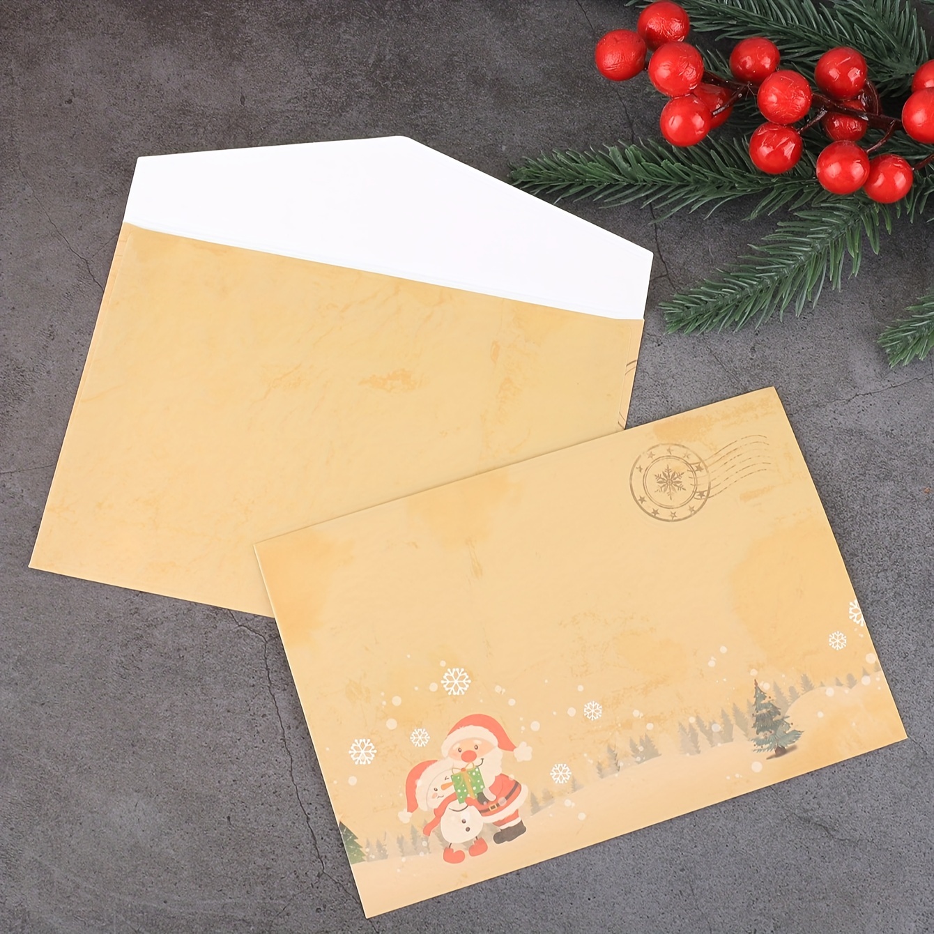 Lot de papier à lettre A5 Père Noël ligné avec enveloppe - Cadeau de Noël  pour enfants (1 bloc A5 avec 25 feuilles + 15 enveloppes imprimées colorées