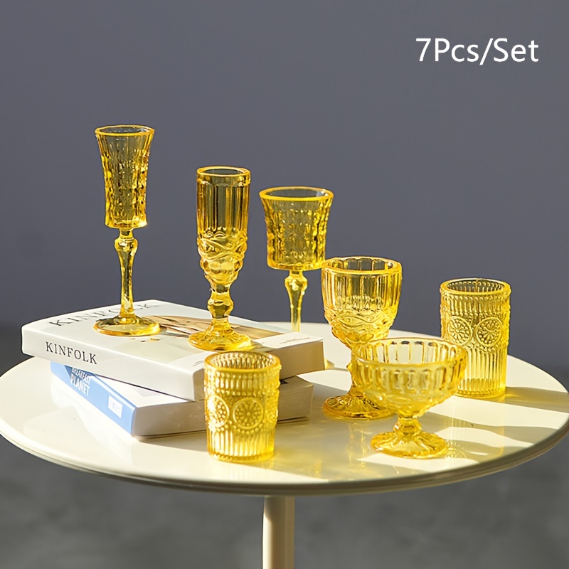 Dolls House Glassware - Dolls House Miniature Handmade Clear Short Stemmed  Wine Glass, Product Code 11166