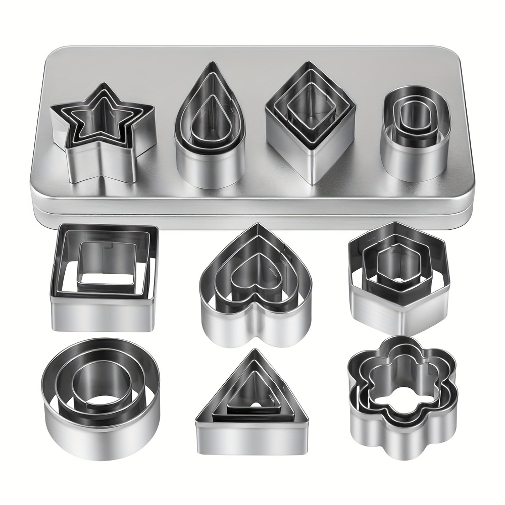Dropship Stainless Steel 4 Pcs Cookie Cutter Set Holiday Cookies Cutters  For Making Christmas Tree Star Flower Butterfly Shaped Fondant Biscuit  Chocolate Cutter Dough Molder Kitchen Baking Tool to Sell Online at