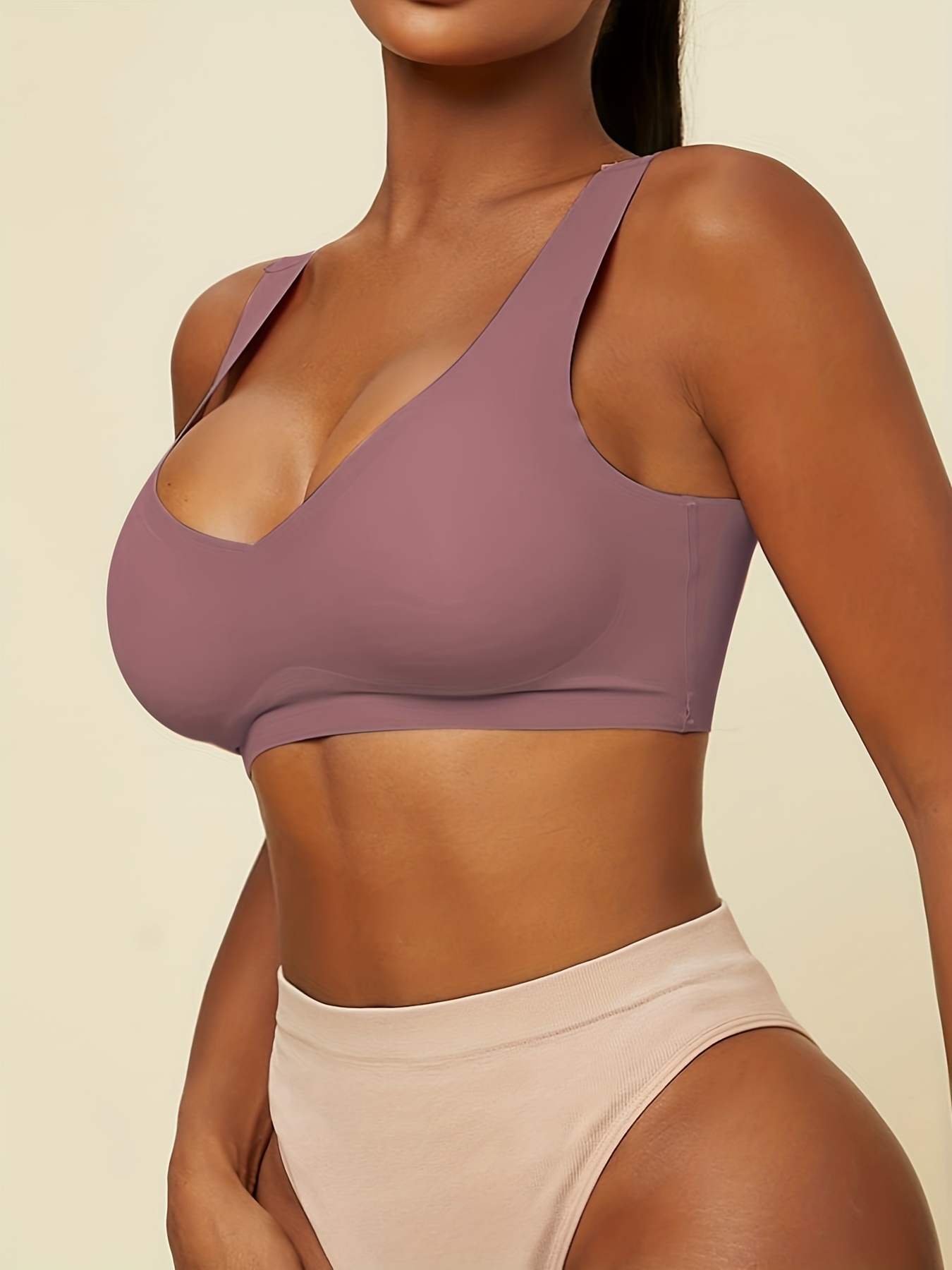 Ladies Seamless Bras Comfortable Beautiful Back Sport Bra Lace Wire-Free  Push Up Tank Top with Soft Chest Pads at  Women's Clothing store