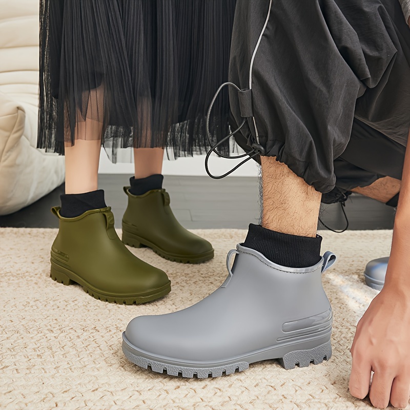 Mens Stylish Rain Boots Non Slip Wear Resistant Waterproof Rain