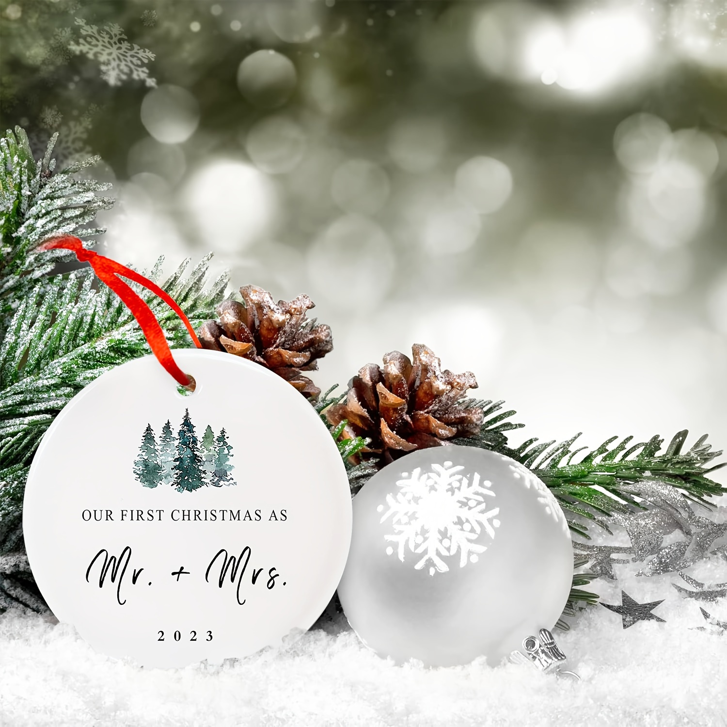 Our First Christmas Married Ornament 2023,Just Married Gifts for  Couple,Newlywed, Ceramic Keepsake First Christmas as Mr and Mrs Ornaments  with Ribbon