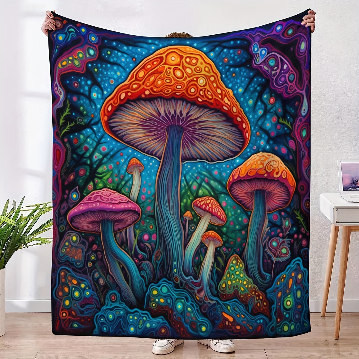 1pc Wild Mushroom Print Flannel Blanket, Soft Cozy Throw Blanket Nap Blanket For Travel Sofa Bed Office Home Decor, Birthday Holiday Gift Blanket For Adults, Available All Season