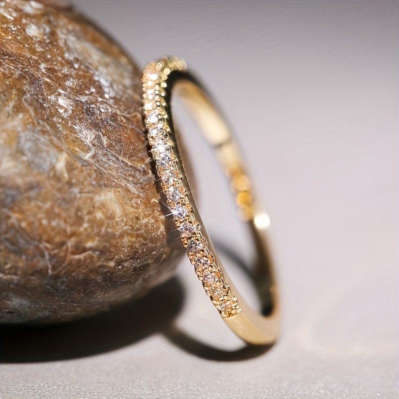 E-shop Minimalistischer Mikro-Pavé Synthetischer Zirkonia Damenring, Verlobungs- Hochzeitsring, -Schmuck