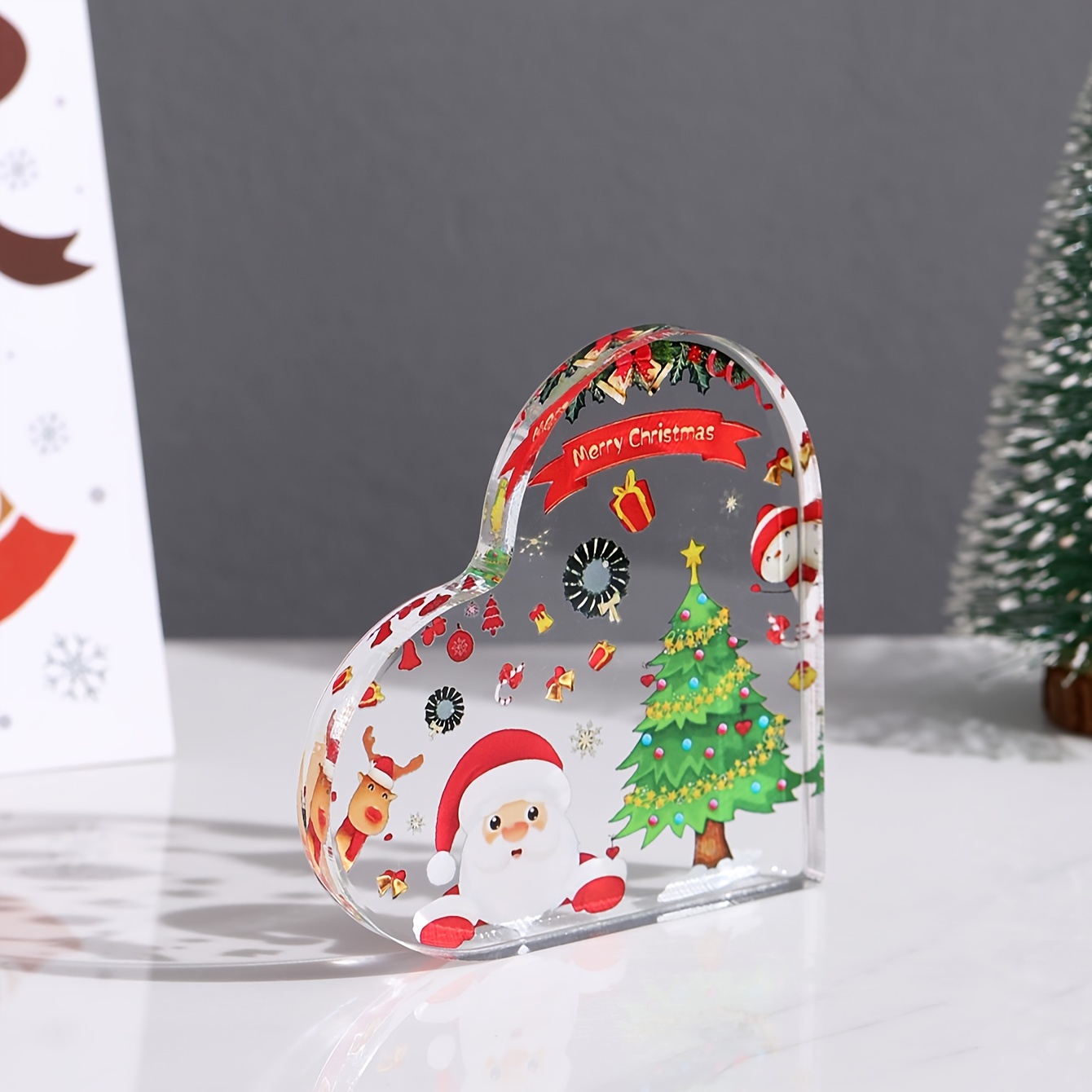 1pc, Unique Christmas Gifts & Christmas Decorations For Indoor Home Decor,  Heart Shaped Acrylic Printed With Merry Christmas Patterns For Christmas Ta