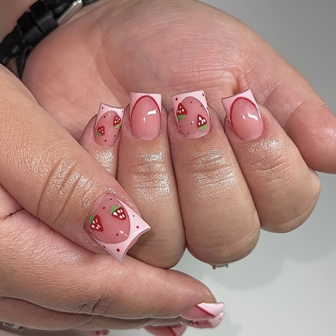 strawberry nail art 💅🏻🍓, Gallery posted by Bailey ✨