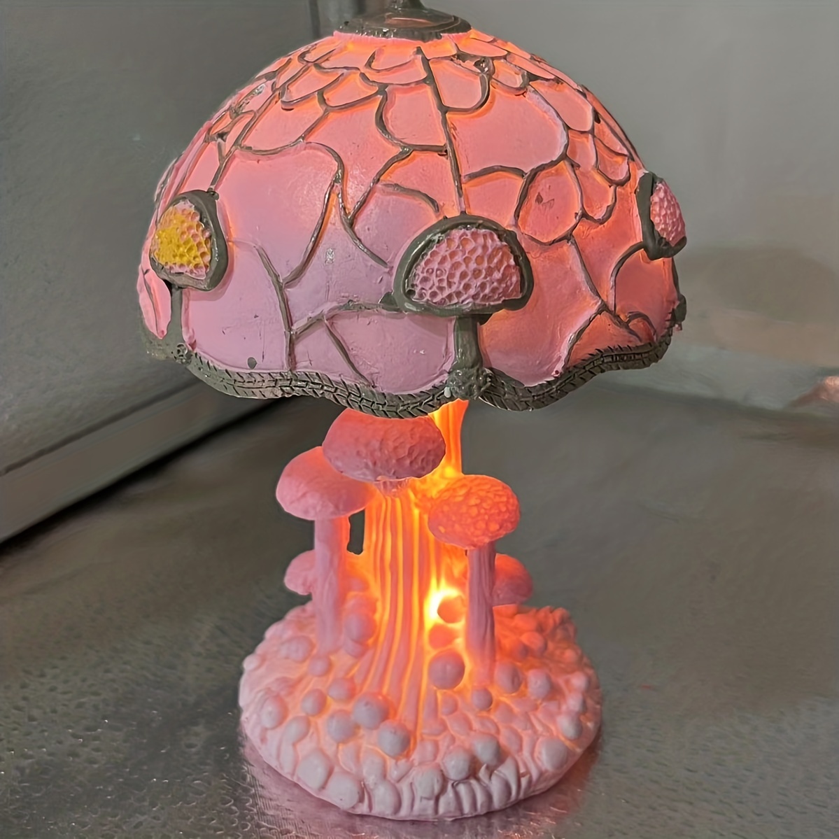 Stained Glass Pink Mushroom Table Lamp Creative Colorful Bedroom