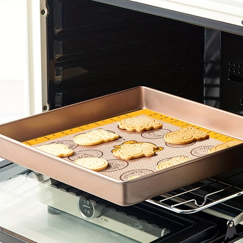  Silicone cookie sheet liner : Home & Kitchen