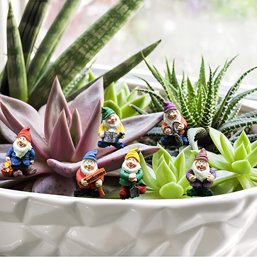 Black Briquettes Elves Fairy Garden Miniatures Cute Mini Gnomes For Moss  Terrariums And Crafty Nibbles Resin For Garden Decoration From Eshop2019,  $9.14