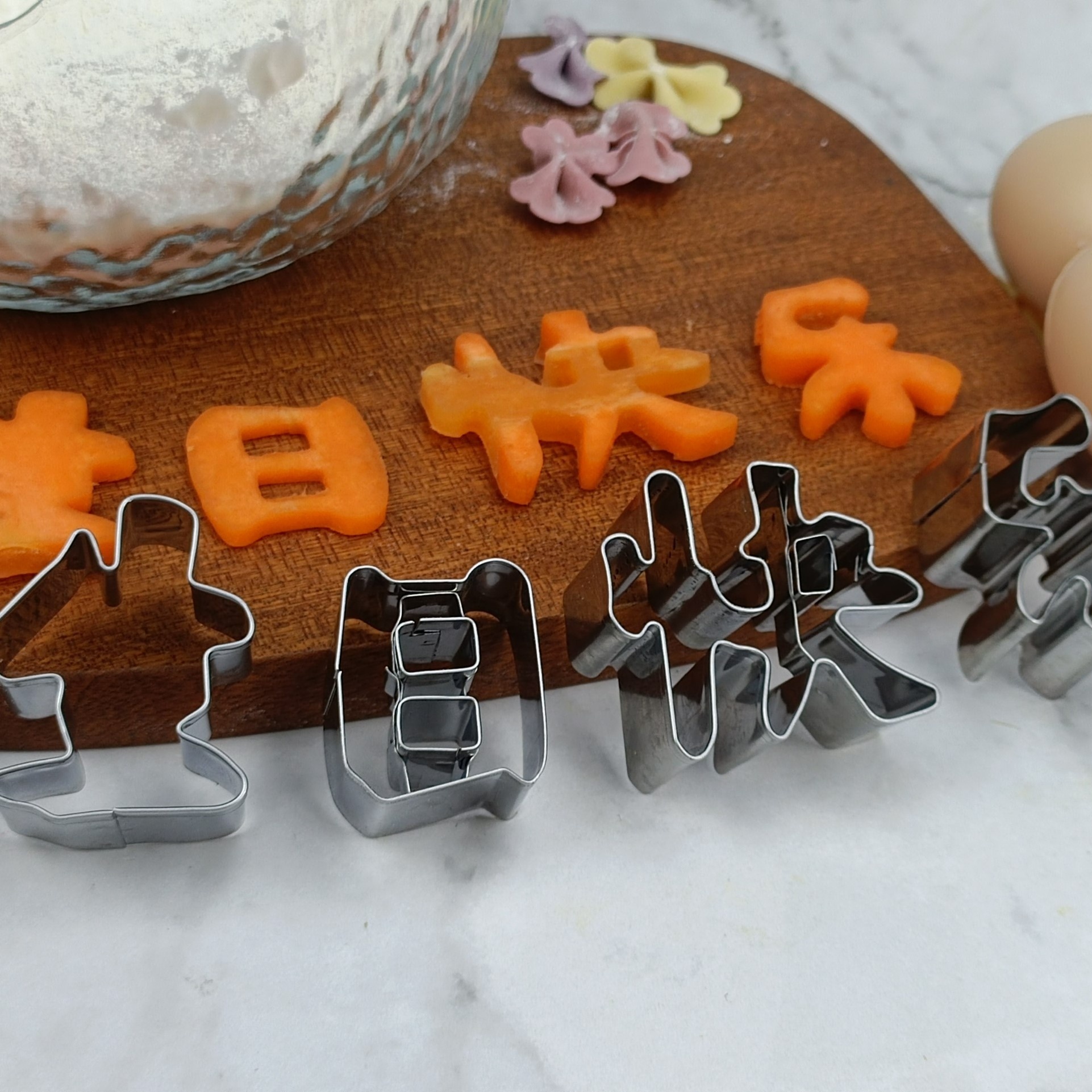 4PCS/set Letters Kitchen Fondant Mold Plastic Alphabet Letter Number Mold  Set Baking Cookie Cutter Mold Cake Decorating Tools