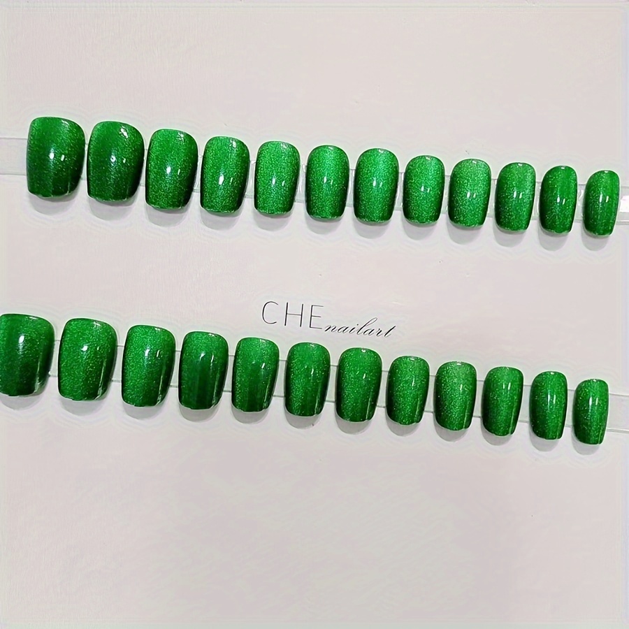 24pcs glossy st patrick short square fake nails green reflective glitter cat eye press on nails sparkling false nails for women girls party nail decor details 9