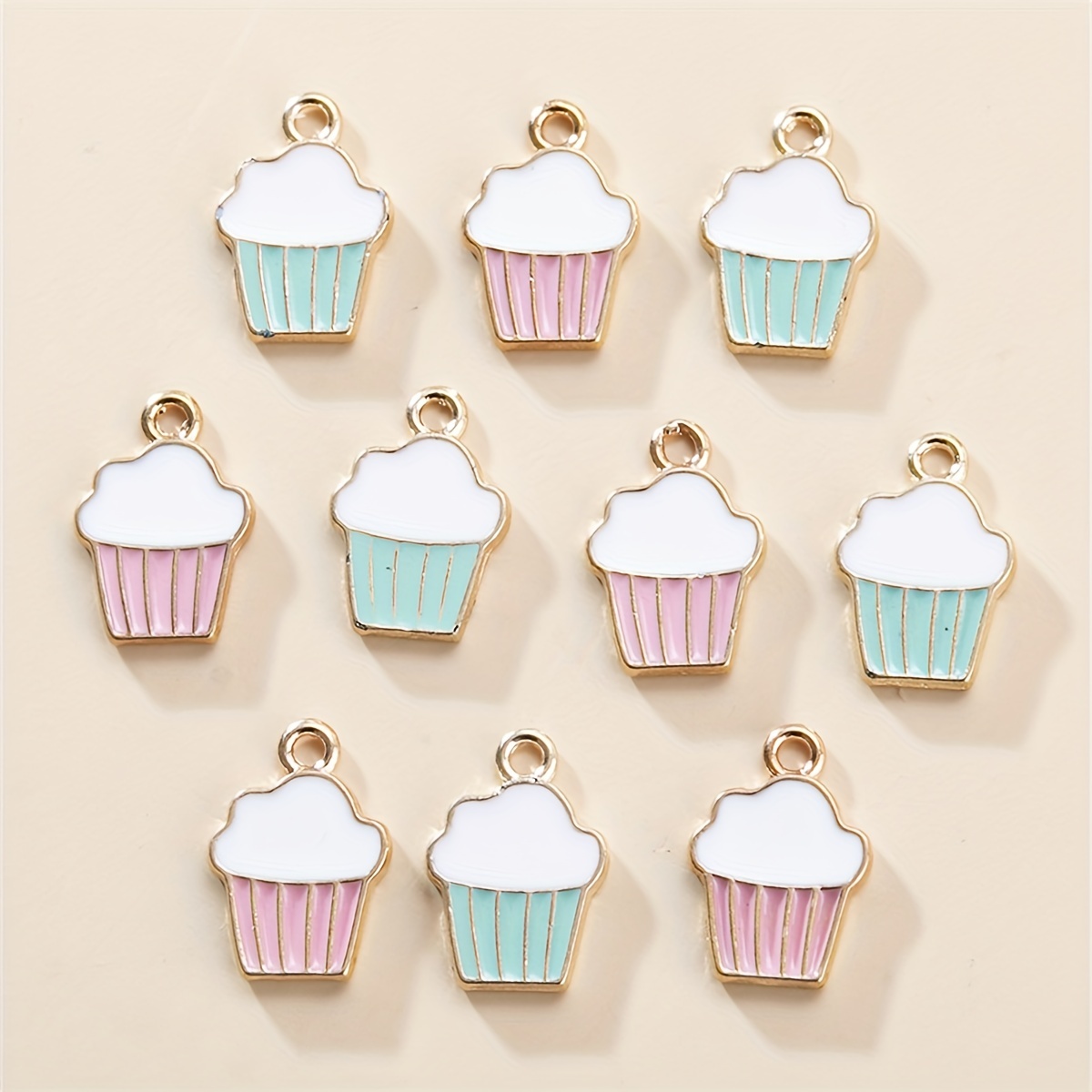 Tiffany & Co. カップケーキチャーム Tiffany & Co. カップケーキチャーム