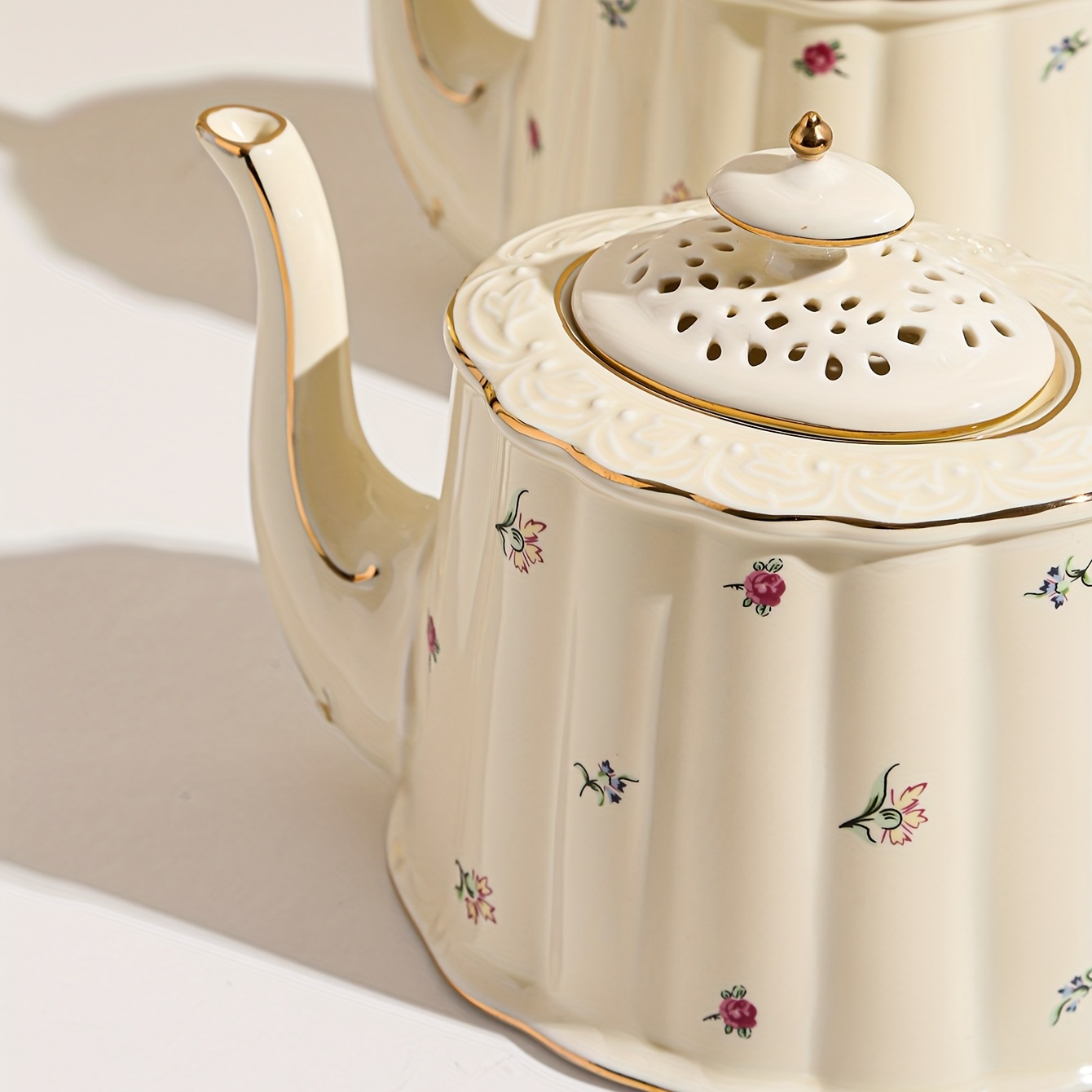 Ceramic teapot European Style Flower Teapot Coffee Pot Water - Temu