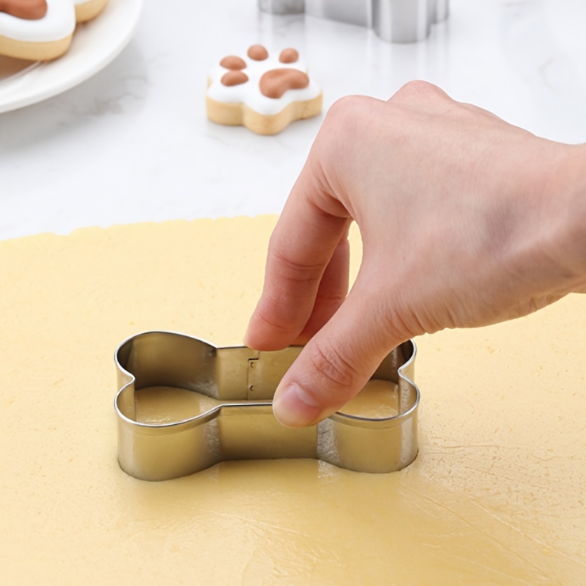 2/6pcs Lovely Heart Shape Metal Baking Pan for Pastry 3D Love Madeline  Cookies Stamps and