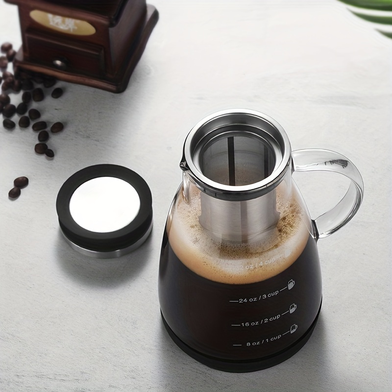 Cold Brew Coffee Maker - Airtight Beverage Pitcher 68 oz / 2 L / Black