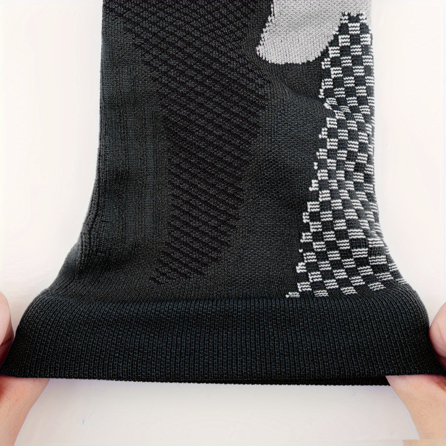 Men's Compression Sport Socks for Basketball Football
