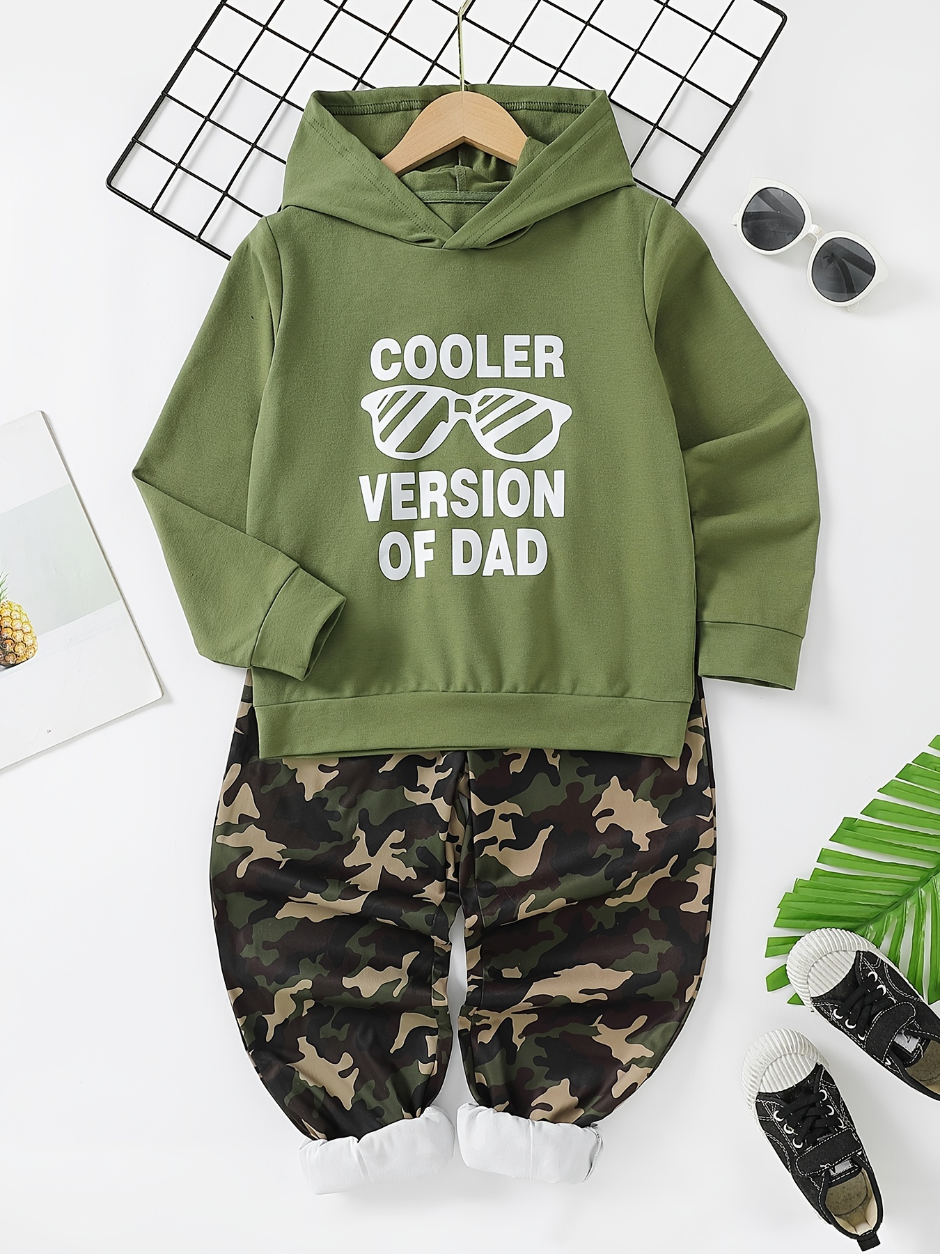 2pcs Toddler Boy Letter Print Pullover Sweatshirt and Elasticized Pants Set