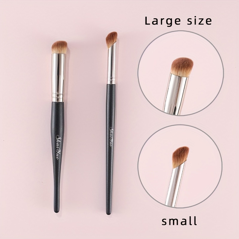 Round Eyeshadow Brush