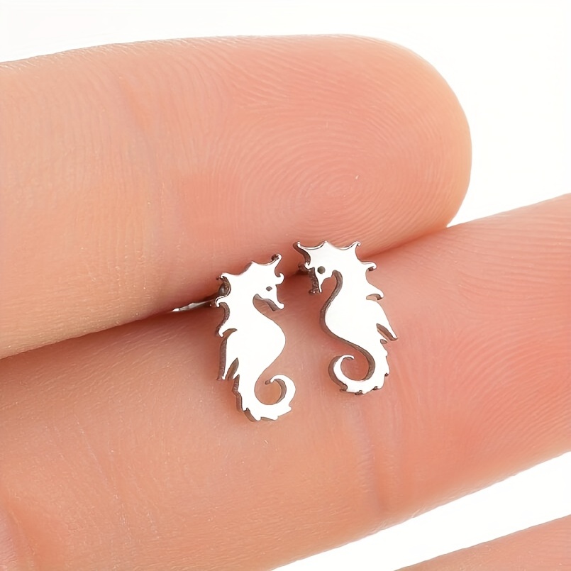 Men's Animal Pattern Niche Earrings Stud Ornaments