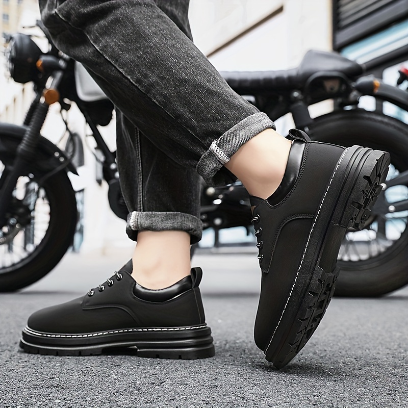 Low top sale motorcycle shoes