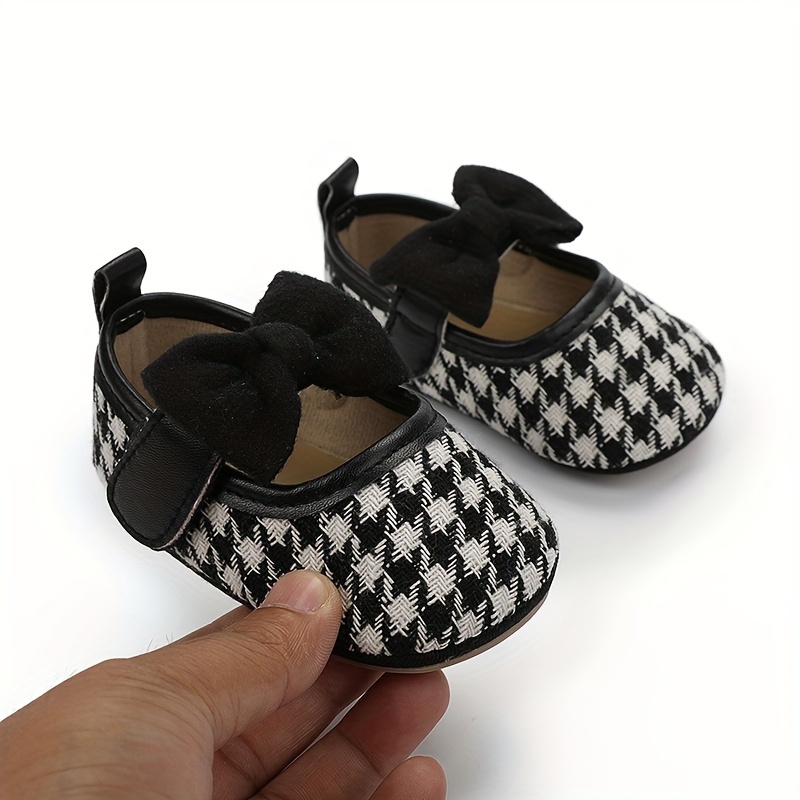 Baby Boys Girls Bowknot Comfy Non-Slip Crib Shoes For First Walkers Newborn Infant, Spring And Summer