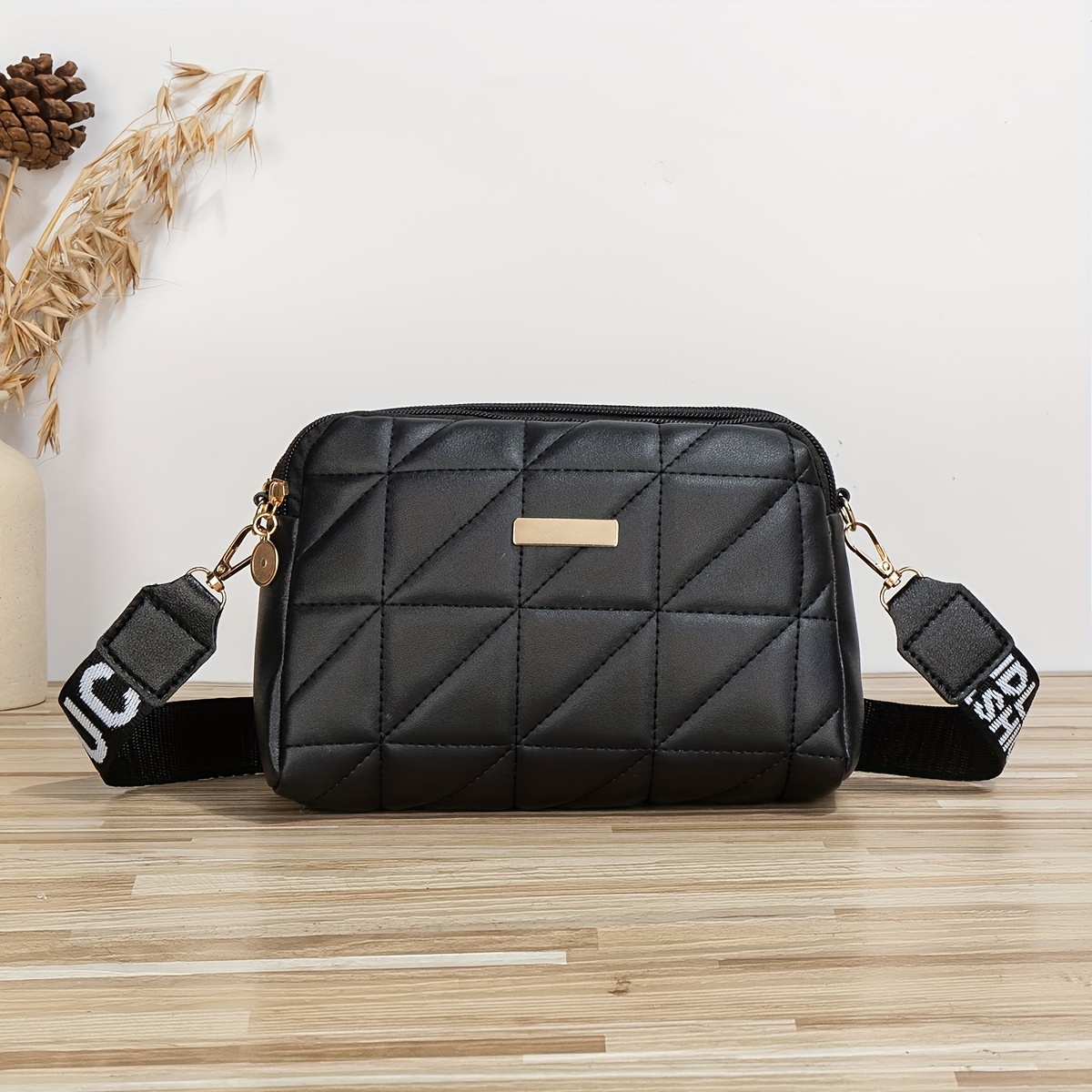 

Trendy Triangle Quilted Crossbody Bag, Solid Color Zipper Phone Lipstick Coin Bag, Perfect Casual Shoulder Bag For Daily Use