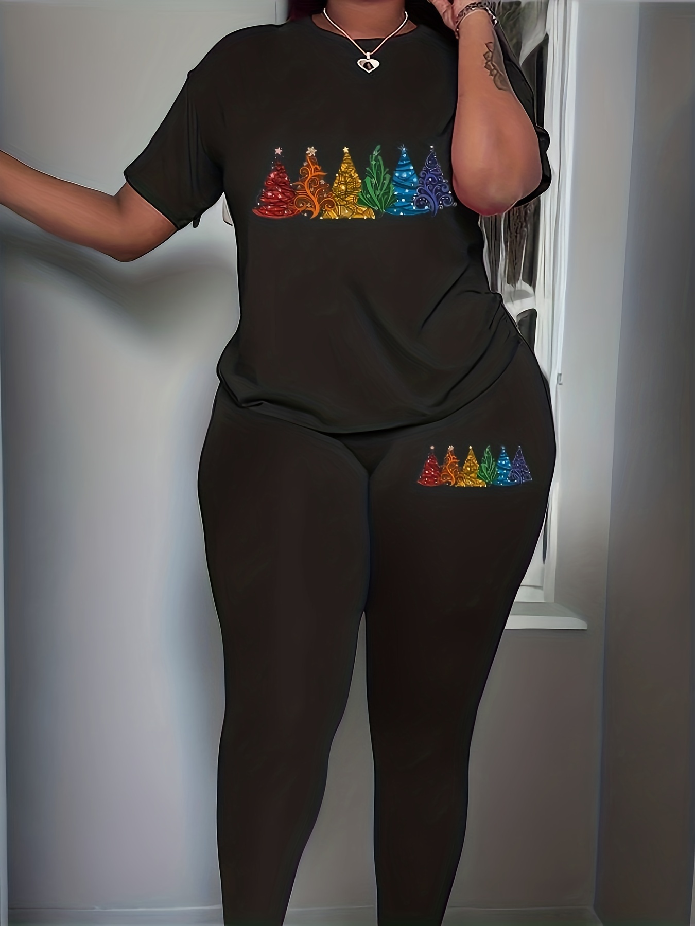 Night Time in Christmas Design Plus Size Leggings – Niobe Clothing