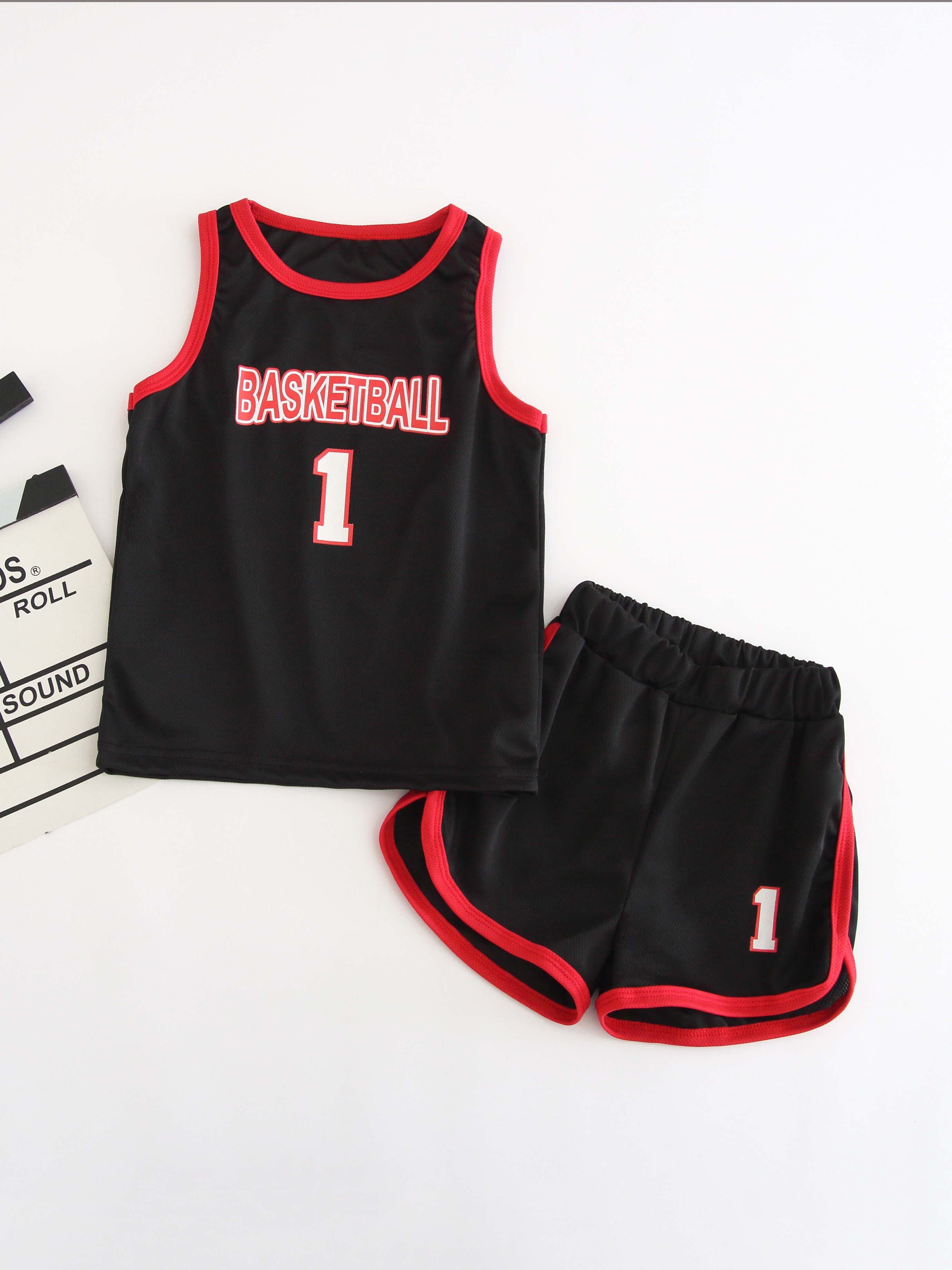 Conjunto de ropa de 2 piezas de camiseta sin mangas y pantalones cortos de  baloncesto para niños