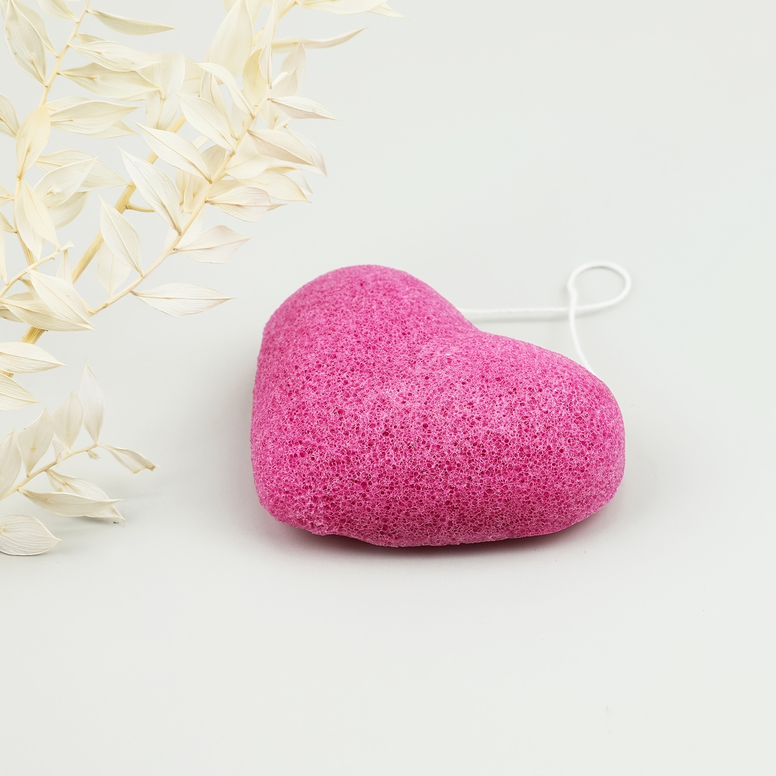 Heart-Shaped Facial Sponges - Natural Cellulose Sponge For Gentle  Exfoliation And Makeup Removal