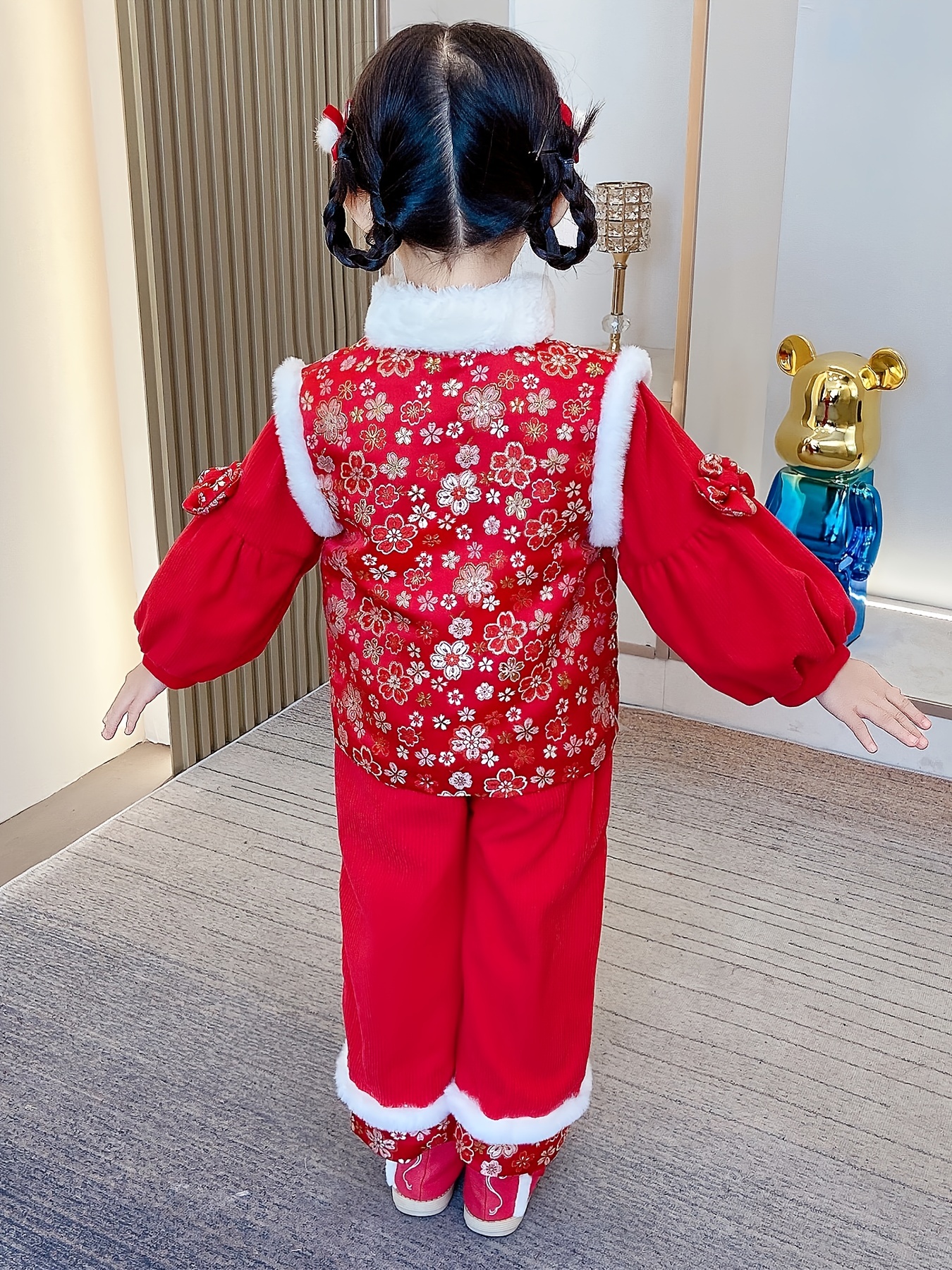 幼児女の子漢服 中国の伝統衣装 花の刺繍デザインのトップ+マッチング