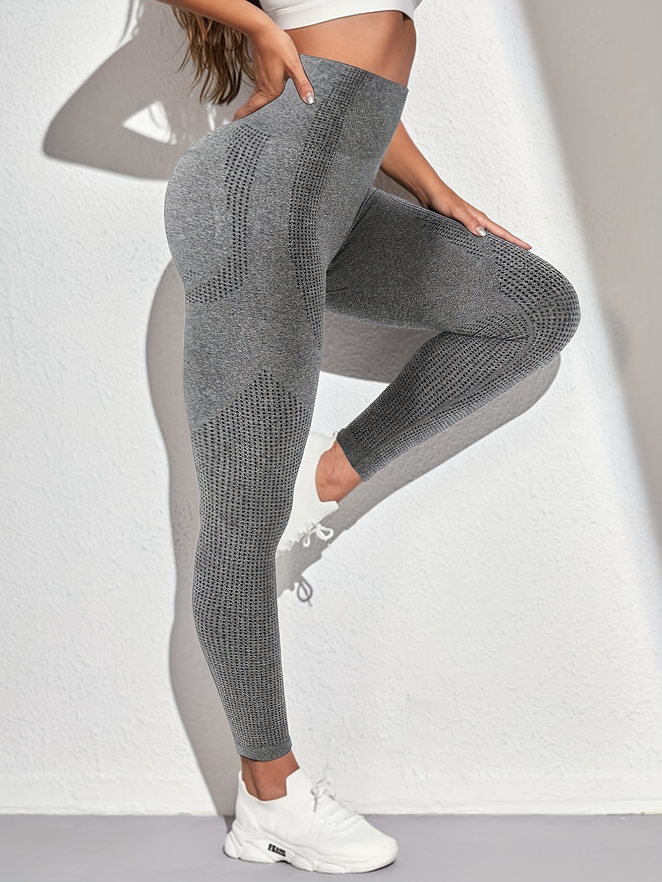 Forever 21 Women's Active Seamless High-Rise Leggings in Dark Grey Large