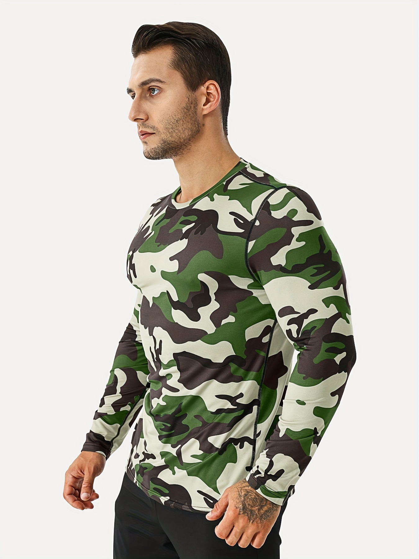 FATIGUE . MILITARY / ARMY GREEN T-SHIRT COTTON BLEND ROUND NECK