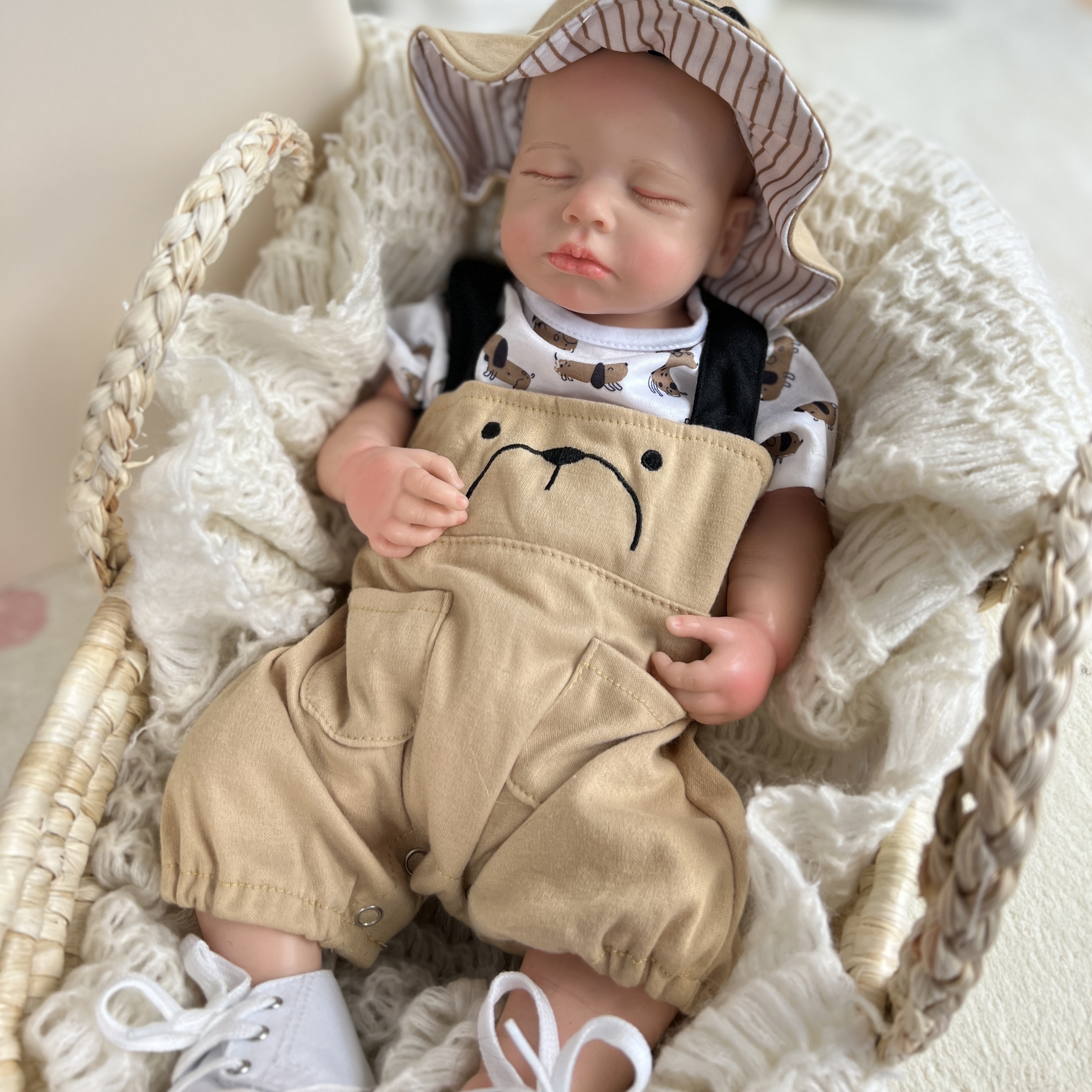 Soft Platinum Solid Silicone Bebe Reborn Boy With Artist Oil Painted Skin  Handmade Lifelike Smile Reborn Baby Boy Can Bath Newborn Baby Toy For  Christmas's Gift - Temu