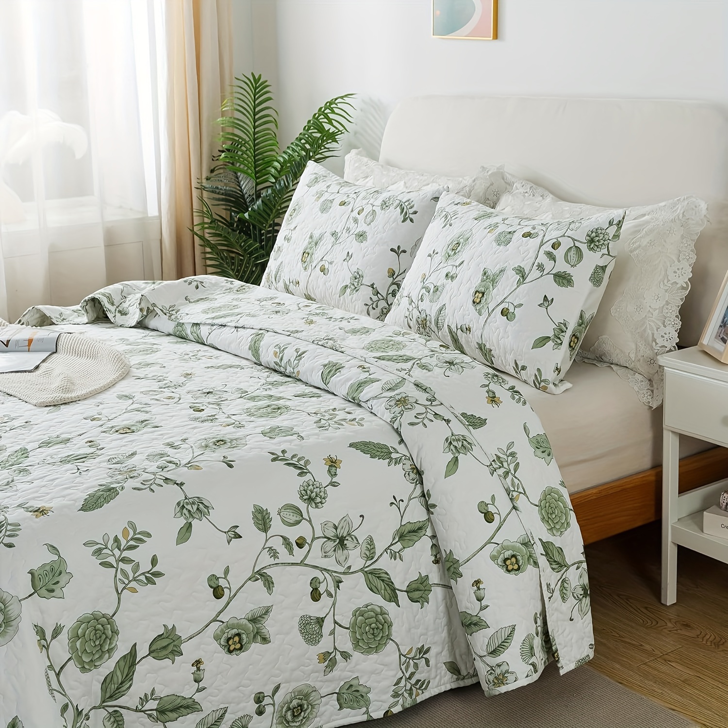 Juego de colcha de 3 piezas de diseño botánico reversible para cama  full/queen, flores y ramas azules sobre fondo blanco, cubrecama suave y  ligero de