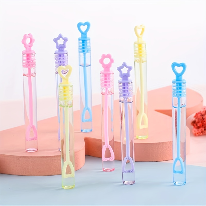 THE TWIDDLERS 24 Crayon Shaped Bubble Wands for Kids - Party