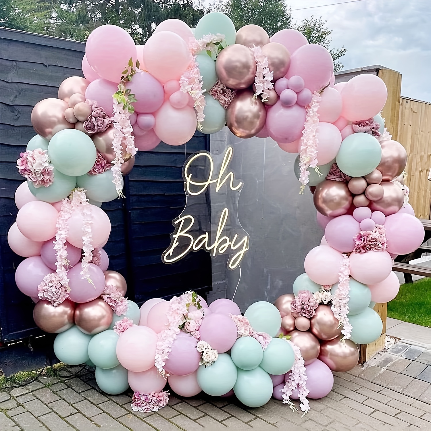 Kit de arco de guirnalda de globos rosados, 122 globos de color rosa  intenso y dorado de diferentes tamaños para cumpleaños con temática de  princesa