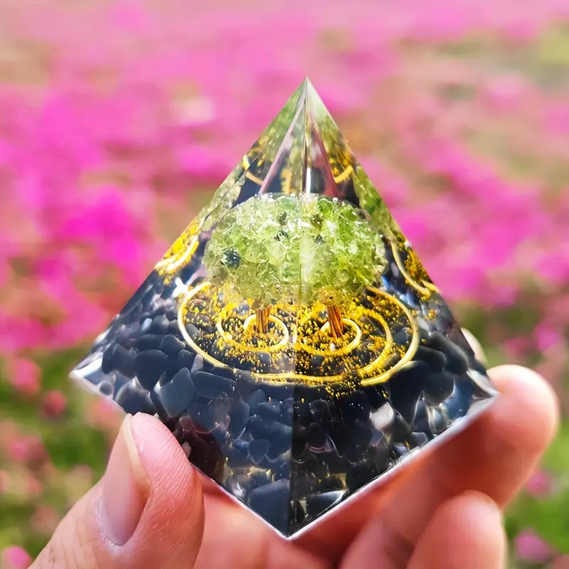 Piramide per energia positiva 2.32.3in Generatore di energia positiva  Crystal Decor per lo stress Ridurre la meditazione di guarigione Attirare  ricchezza Fortunato (verde)