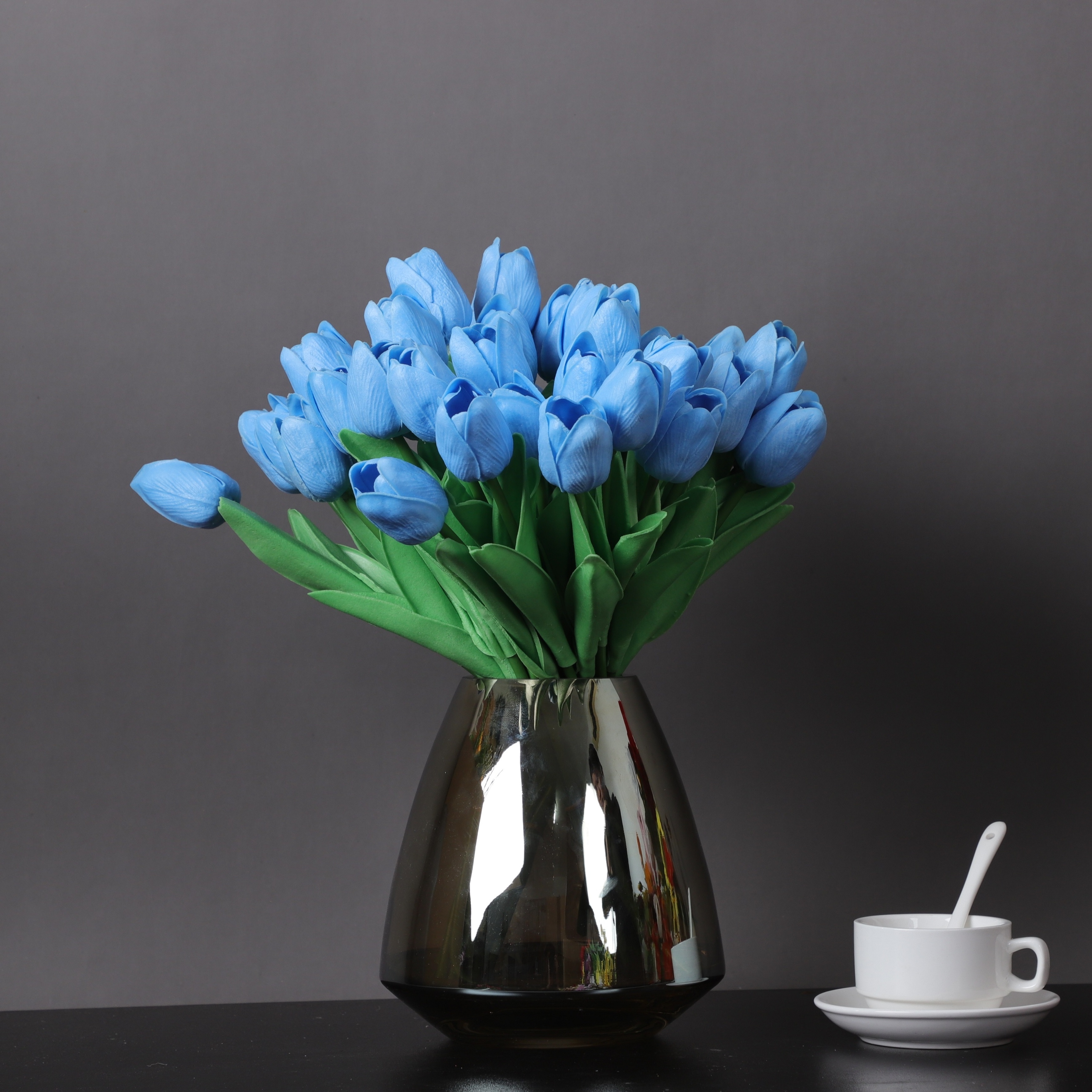 10 Pz Tulipani Artificiali Tulipani Real Touch Fiori Finti Singh Stelo  Primavera Bouquet Di Fiori Tulipani Finti Fiori Finti Per Decorazione Per  Centrotavola Festa Nuziale Casa - Temu Italy