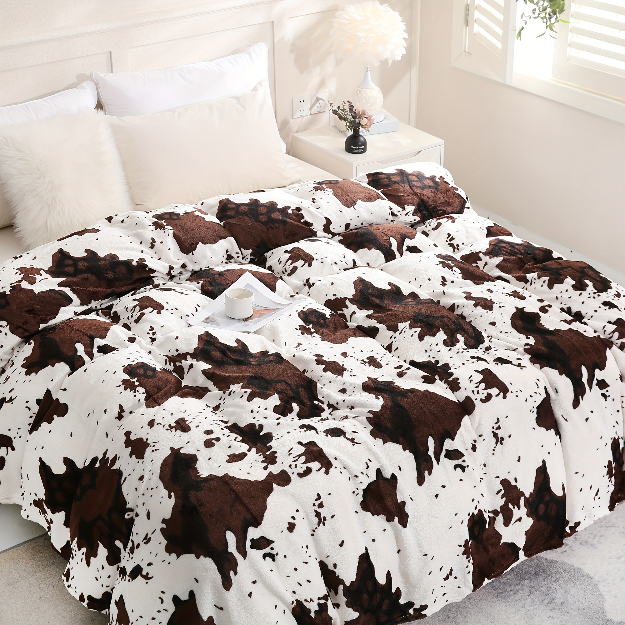 1pc Coperta Di Flanella Con Stampa Di Mucca 200g Coperte Di Flanella Con  Animali Neri E Bianchi Latte, Coperta Con Stampa Di Mucca Per Adulti,  Morbide