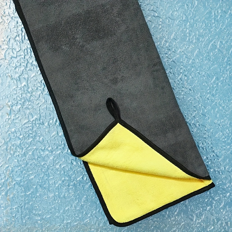 Microfiber Dog Bath Towel for Small Dogs and Cats